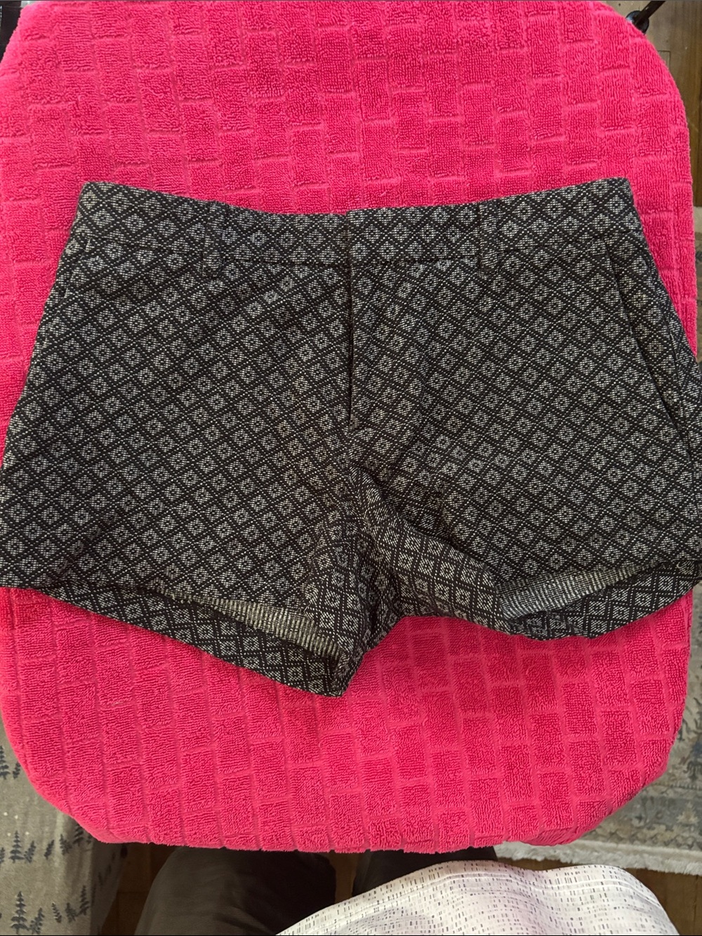 Banana Republic Black and White Diamond-Print High Waist Shorts Size 0 NWOTS
